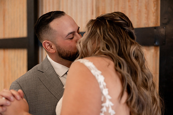 Kara-Sam-Simple-Affairs-Vegas-Wedding-Photos-53