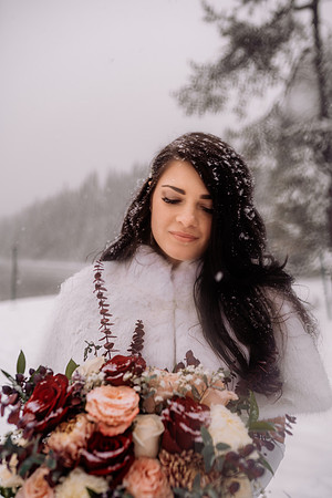Tyler-Brittani-Lake-Priest-Idaho-Winter-Snow-Wedding-2021-03355