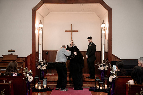 Steven-Jenna-Pioneer-Church-Oregon-Weddin-Photos-44