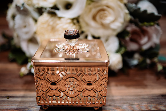 Bryce-Giavanna-Rogue-River-Lodge-Oregon-Wedding-Photos-29