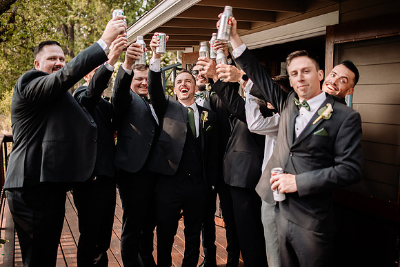 Bryce-Giavanna-Rogue-River-Lodge-Oregon-Wedding-Photos-19