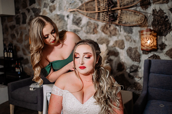 Bryce-Giavanna-Rogue-River-Lodge-Oregon-Wedding-Photos-43