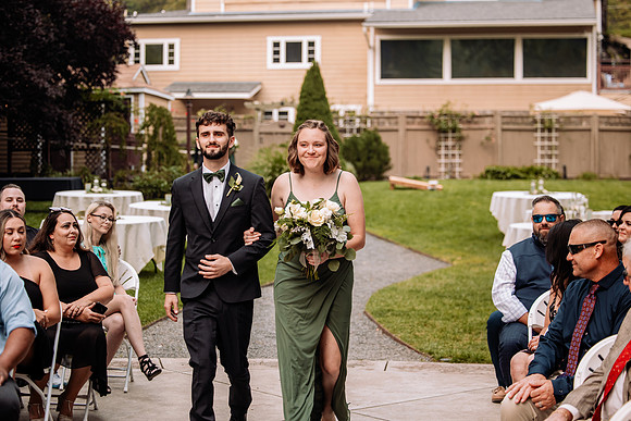 Bryce-Giavanna-Rogue-River-Lodge-Oregon-Wedding-Photos-9