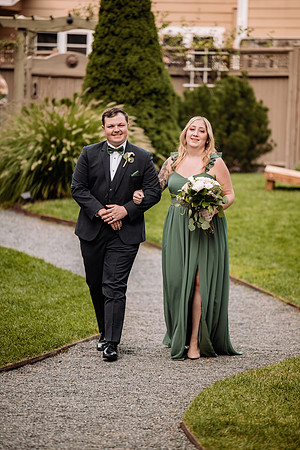Bryce-Giavanna-Rogue-River-Lodge-Oregon-Wedding-Photos-13