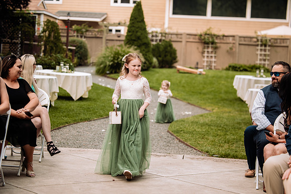 Bryce-Giavanna-Rogue-River-Lodge-Oregon-Wedding-Photos-22