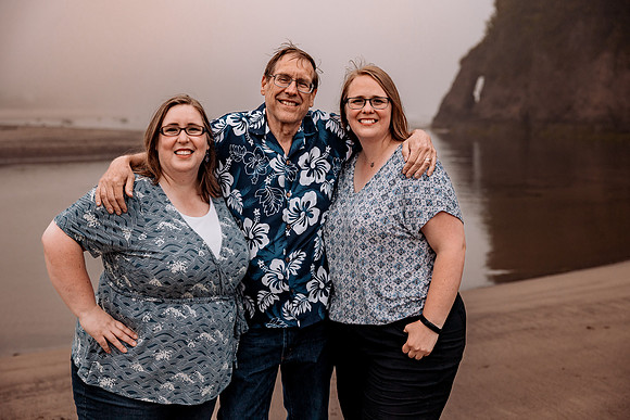 Debra-Proposal-Rock-Oregon-Family-Photos-2022 (19 of 50)
