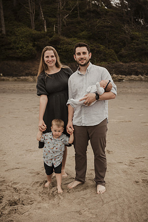 Madysen-Neskowin-Oregon-Family-Photos-2025 (16 of 64)