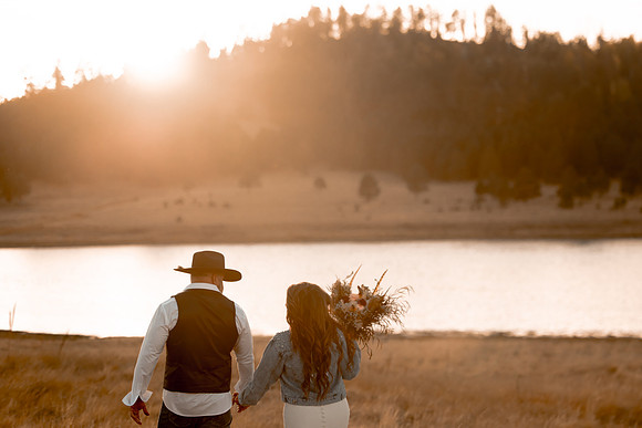 Matt-Shelby-Greer-Big-Lake-Arizona-Wedding-Pictures-1811