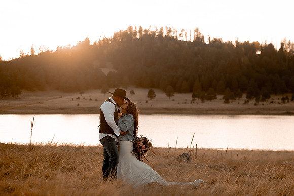 Matt-Shelby-Greer-Big-Lake-Arizona-Wedding-Pictures-1863