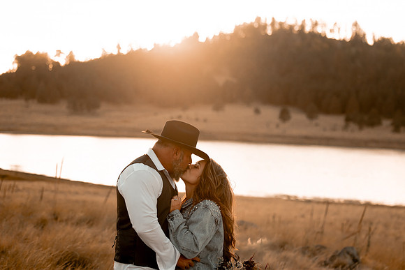 Matt-Shelby-Greer-Big-Lake-Arizona-Wedding-Pictures-1846