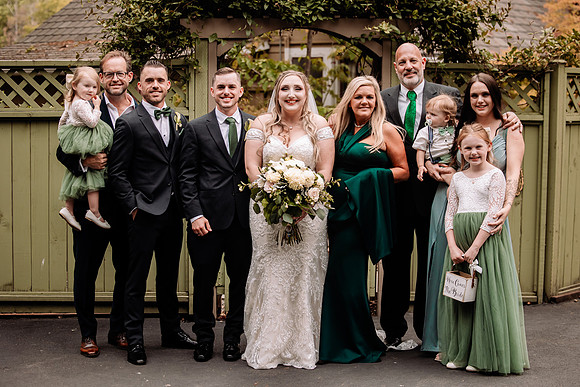 Bryce-Giavanna-Rogue-River-Lodge-Oregon-Wedding-Photos (11 of 61)