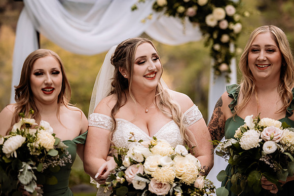 Bryce-Giavanna-Rogue-River-Lodge-Oregon-Wedding-Photos (29 of 61)