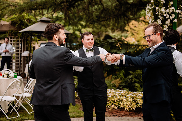 Bryce-Giavanna-Rogue-River-Lodge-Oregon-Wedding-Photos (19 of 150)