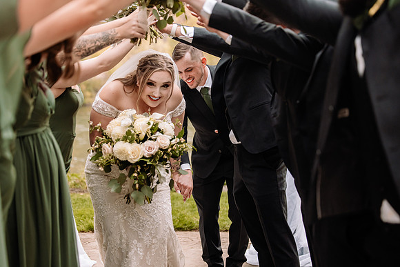 Bryce-Giavanna-Rogue-River-Lodge-Oregon-Wedding-Photos (55 of 61)