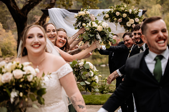 Bryce-Giavanna-Rogue-River-Lodge-Oregon-Wedding-Photos (56 of 61)