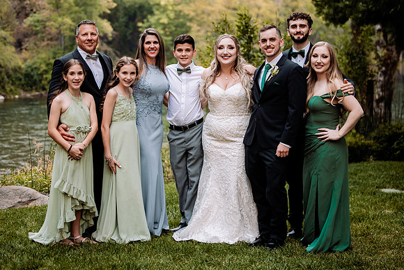 Bryce-Giavanna-Rogue-River-Lodge-Oregon-Wedding-Photos (44 of 150)