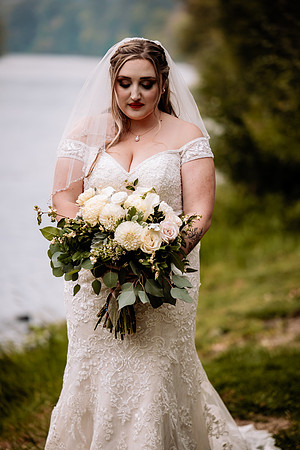 Bryce-Giavanna-Rogue-River-Lodge-Oregon-Wedding-Photos (38 of 50)