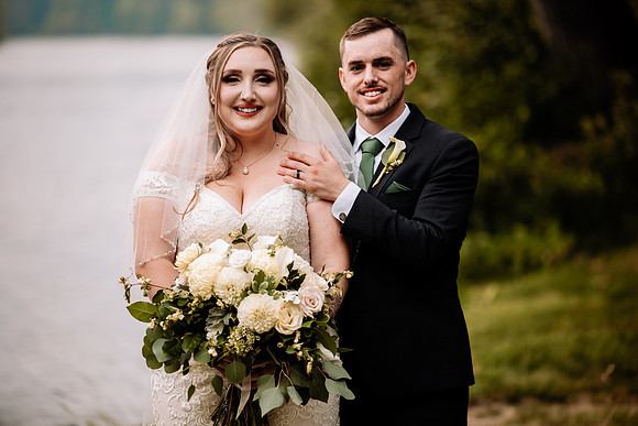 Bryce-Giavanna-Rogue-River-Lodge-Oregon-Wedding-Photos (41 of 50)