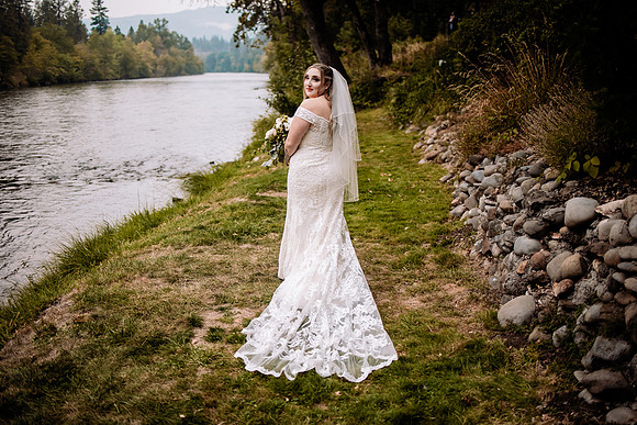 Bryce-Giavanna-Rogue-River-Lodge-Oregon-Wedding-Photos (50 of 50)