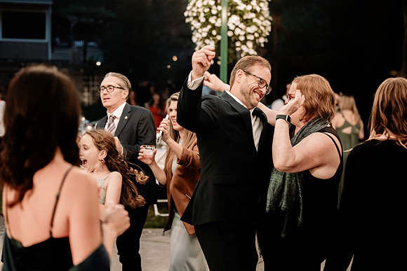 Bryce-Giavanna-Rogue-River-Lodge-Oregon-Wedding-Photos (92 of 150)