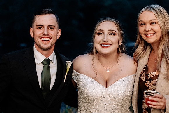Bryce-Giavanna-Rogue-River-Lodge-Oregon-Wedding-Photos (91 of 150)