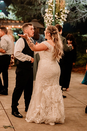 Bryce-Giavanna-Rogue-River-Lodge-Oregon-Wedding-Photos (127 of 150)