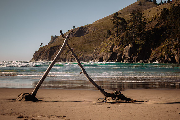 Jonathan-Sarah-Three-Rocks-Oregon-Otis-Elopement-Photos (6 of 69)