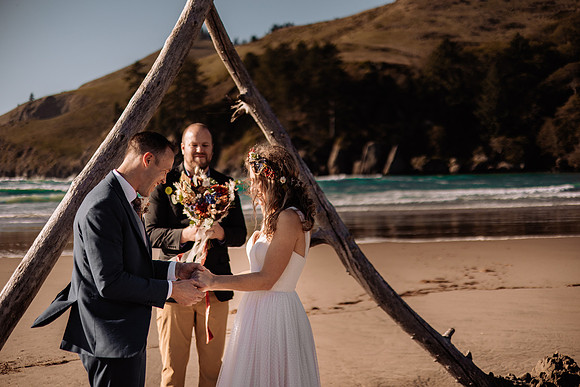 Jonathan-Sarah-Three-Rocks-Oregon-Otis-Elopement-Photos (21 of 69)