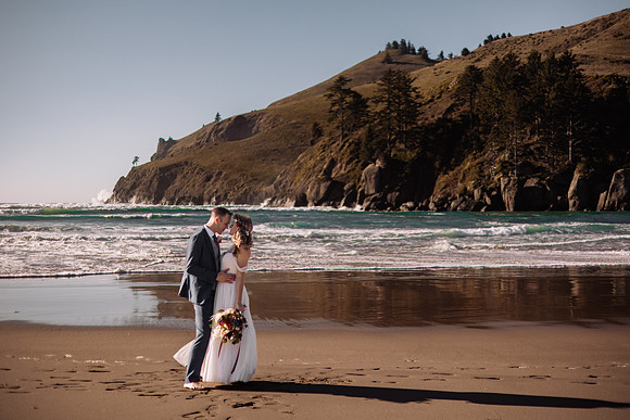 Jonathan-Sarah-Three-Rocks-Oregon-Otis-Elopement-Photos (32 of 69)
