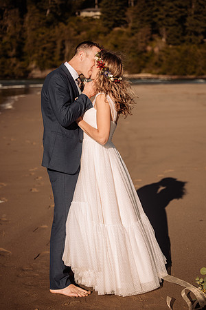 Jonathan-Sarah-Three-Rocks-Oregon-Otis-Elopement-Photos (36 of 69)