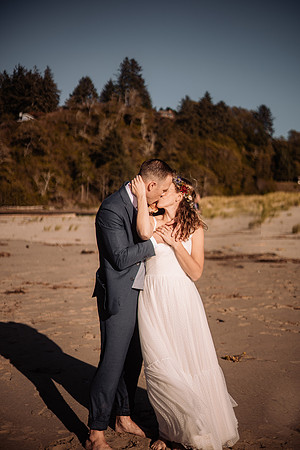 Jonathan-Sarah-Three-Rocks-Oregon-Otis-Elopement-Photos (41 of 69)
