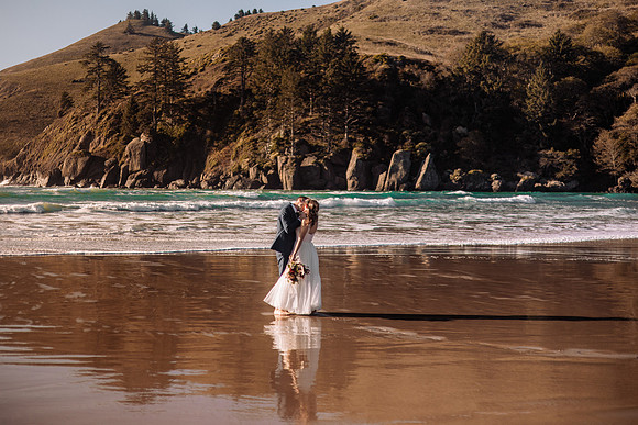 Jonathan-Sarah-Three-Rocks-Oregon-Otis-Elopement-Photos (49 of 69)