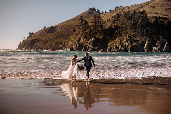 Jonathan-Sarah-Three-Rocks-Oregon-Otis-Elopement-Photos (50 of 69)