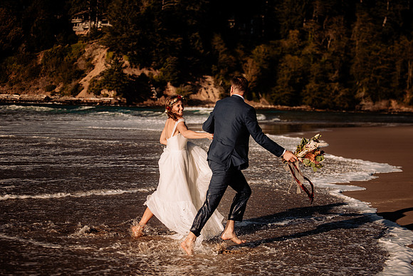 Jonathan-Sarah-Three-Rocks-Oregon-Otis-Elopement-Photos (58 of 69)