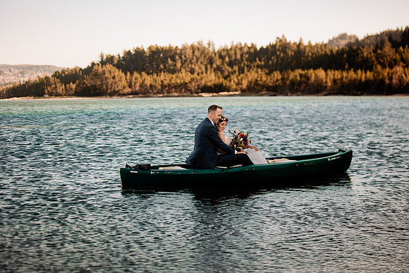 Jonathan-Sarah-Three-Rocks-Oregon-Otis-Elopement-Photos (62 of 69)