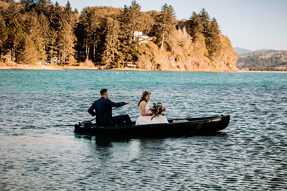 Jonathan-Sarah-Three-Rocks-Oregon-Otis-Elopement-Photos (63 of 69)
