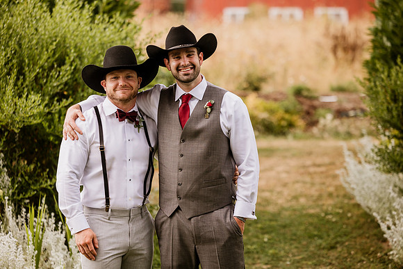 Gage-Mckayla-Adeline-Farm-Wedding-Photos-2021-9455