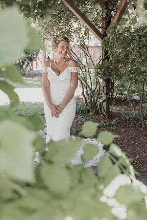 Derrick-Kenzie-Navarra-Gardens-Willamina-Oregon-Wedding-Photos (85 of 436)