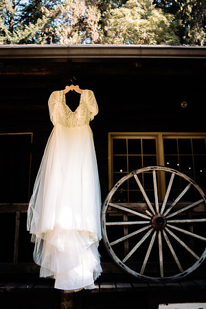 Jessica-Breaden-Camp-Lane-Wedding- Oregon (5 of 315)