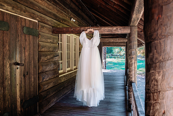 Jessica-Breaden-Camp-Lane-Wedding- Oregon (6 of 315)