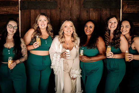 Jessica-Breaden-Camp-Lane-Wedding- Oregon (34 of 315)