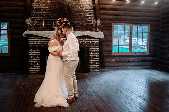 Jessica-Breaden-Camp-Lane-Wedding- Oregon (283 of 315)