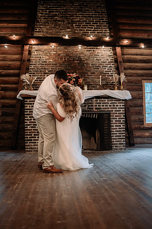 Jessica-Breaden-Camp-Lane-Wedding- Oregon (290 of 315)