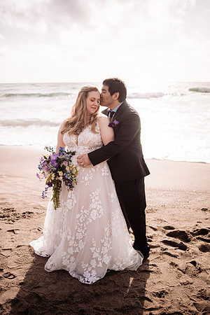 Darrick-Hillary-Gleneden-Oregon-Beach-Elopement-Photos