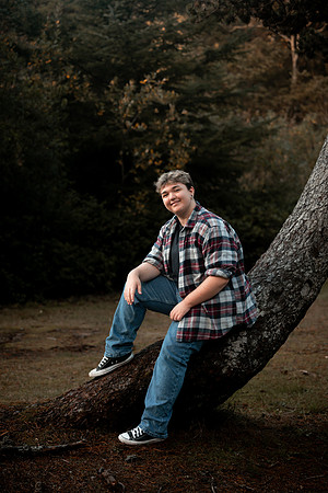 Korbyn-Senior-Photos-2023-class-of-2024-Newport-Oregon (9 of 42)
