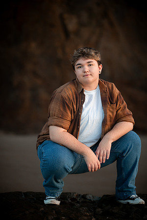 Korbyn-Senior-Photos-2023-class-of-2024-Newport-Oregon (17 of 42)