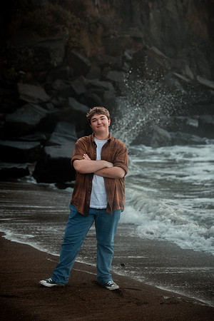 Korbyn-Senior-Photos-2023-class-of-2024-Newport-Oregon (24 of 42)
