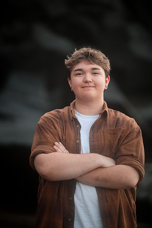 Korbyn-Senior-Photos-2023-class-of-2024-Newport-Oregon (26 of 42)