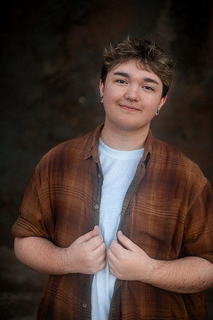Korbyn-Senior-Photos-2023-class-of-2024-Newport-Oregon (29 of 42)