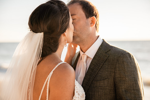 Bennett-Tamra-Sunset-Beach-House-Wedding-Saint-Peterburg-Florida-2021-7789